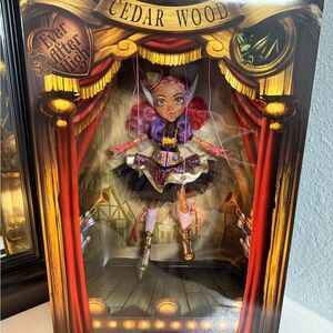 2016 SDCC Ever After High Cedar Wood Doll
